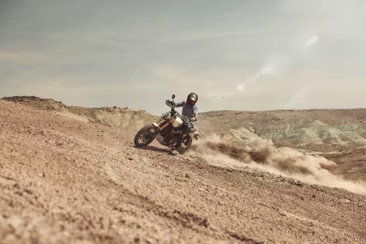 Scrambler 1200 XE
