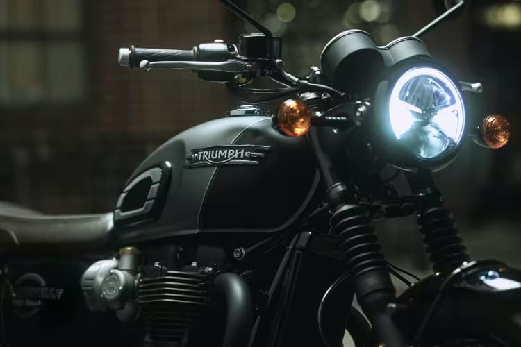 Bonneville T120 Black