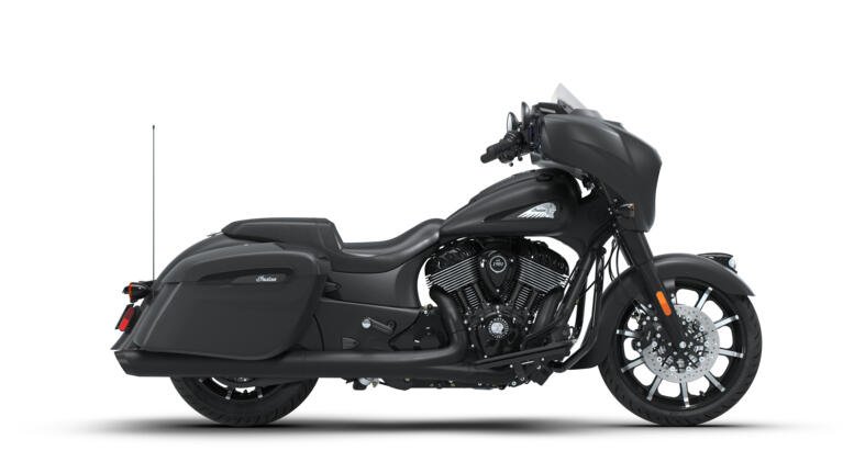 Indian Chieftain Dark Horse with PowerBand Audio